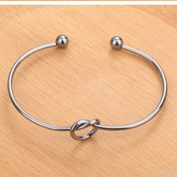 Jewelry - SALE!!! Infinity Knot adjustable bracelet